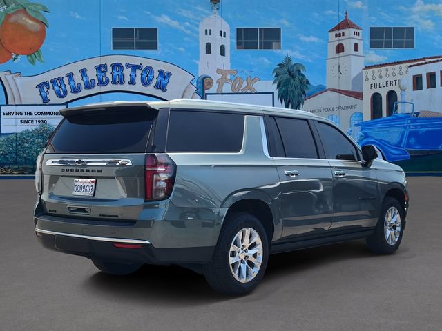 Used 2024 Chevrolet Suburban Premier w/ Premium Package 2 AWD/4WD image 4