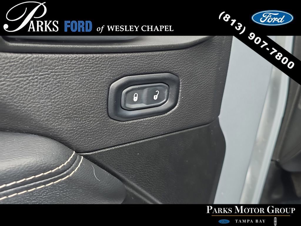 Used 2022 Jeep Wrangler Unlimited Sahara w/ LED Lighting Group image 17