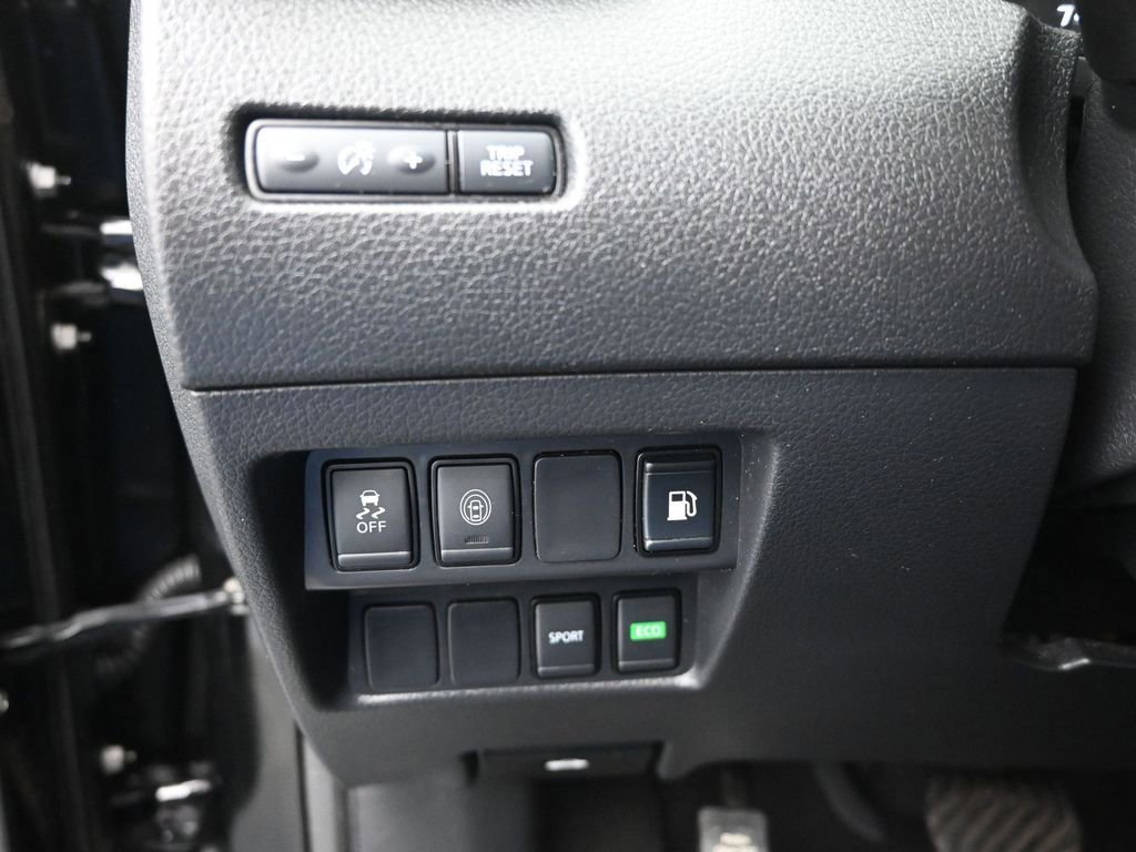 Used 2019 Nissan Rogue S w/ Special Edition Package image 40