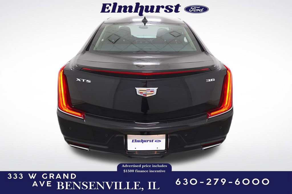Used 2018 Cadillac XTS Luxury image 4