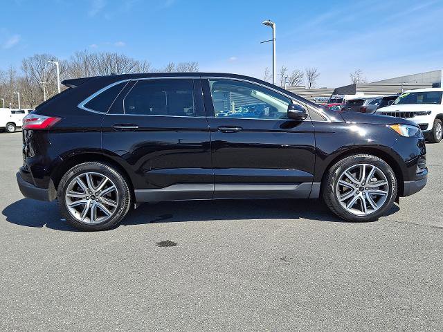 Certified 2023 Ford Edge Titanium AWD/4WD image 7