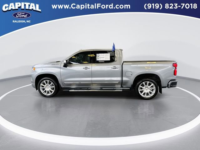 Used 2024 Chevrolet Silverado 1500 High Country w/ High Country Premium Package image 3