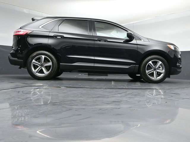 Certified 2023 Ford Edge SEL w/ Convenience Package AWD/4WD image 40