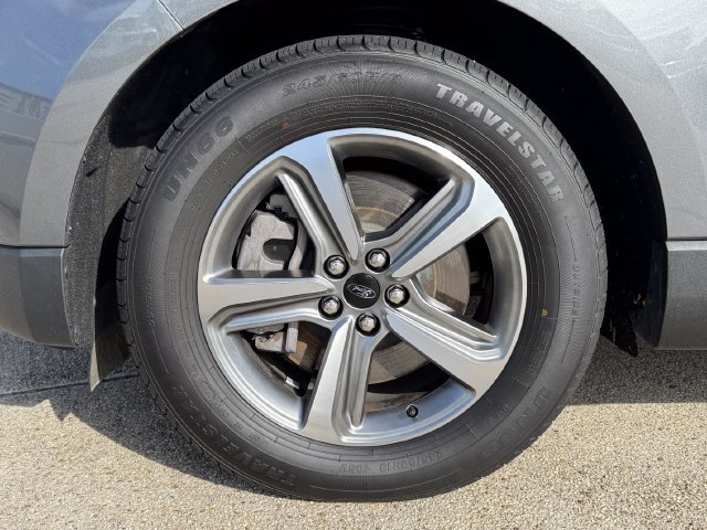 Certified 2023 Ford Edge SEL w/ Convenience Package AWD/4WD image 10