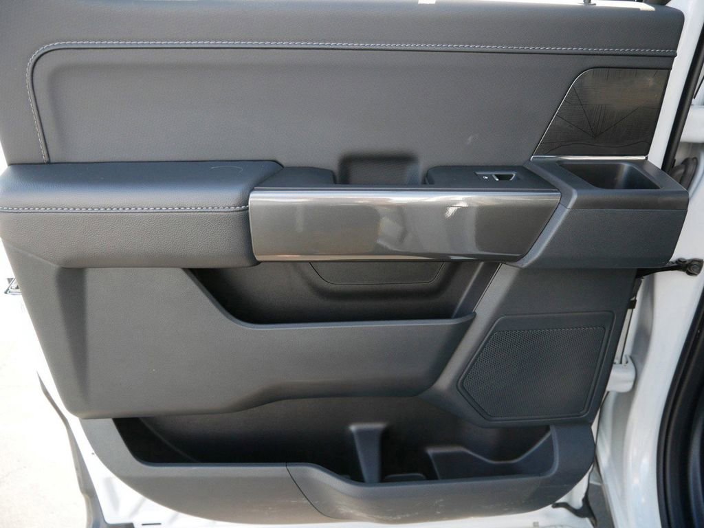 Certified 2022 Ford F150 XLT w/ Equipment Group 302A High image 14