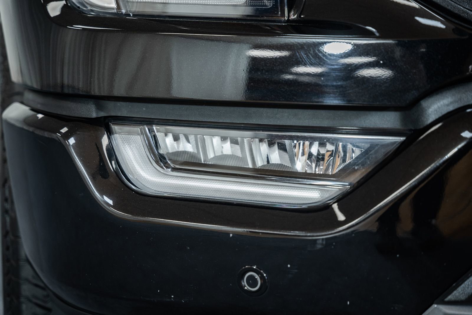 Certified 2023 Ford F150 Lariat w/ Equipment Group 502A High image 18