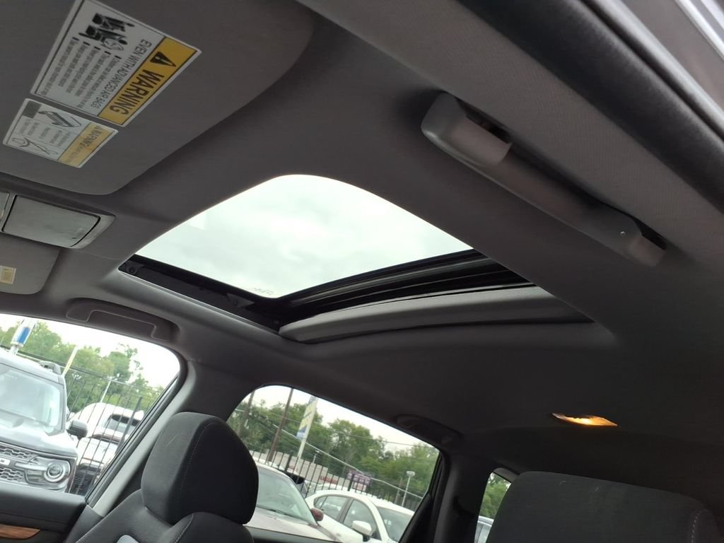 Used 2021 Honda CR-V EX image 15