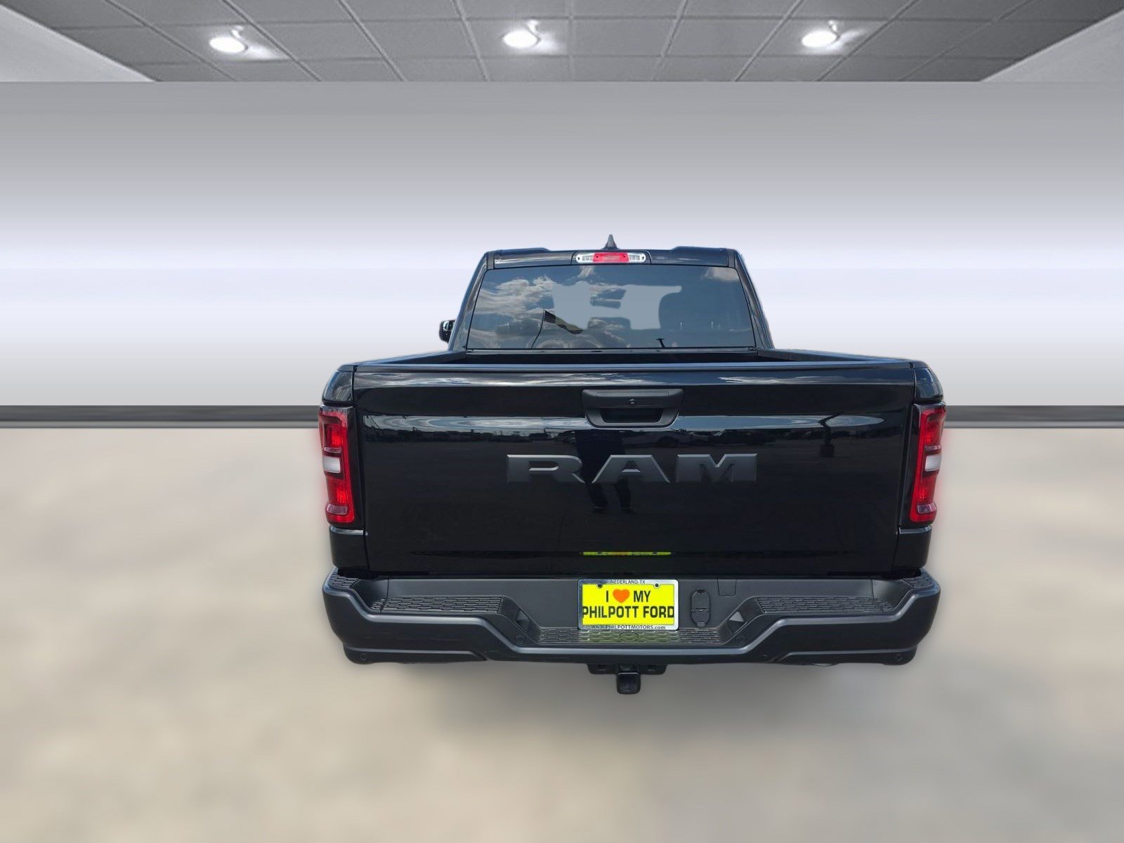 Used 2025 RAM 1500 Tradesman image 9