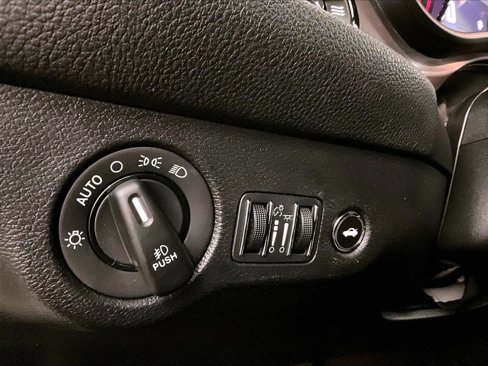 Used 2022 Dodge Challenger SXT w/ Blacktop Package RWD image 30