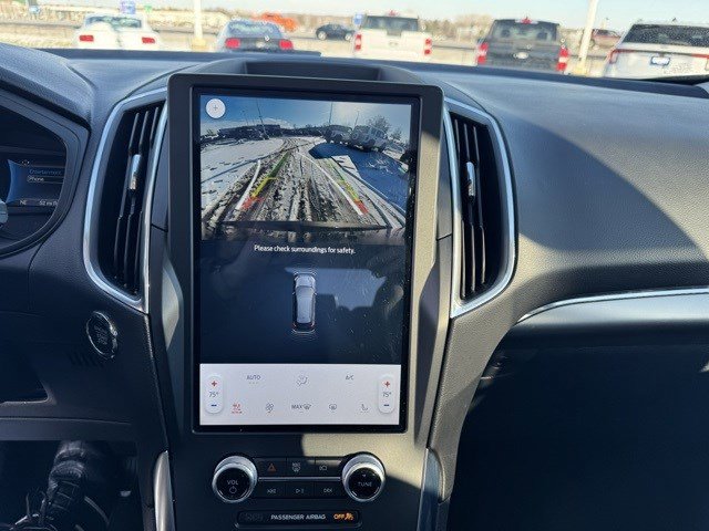 Certified 2022 Ford Edge Titanium image 20