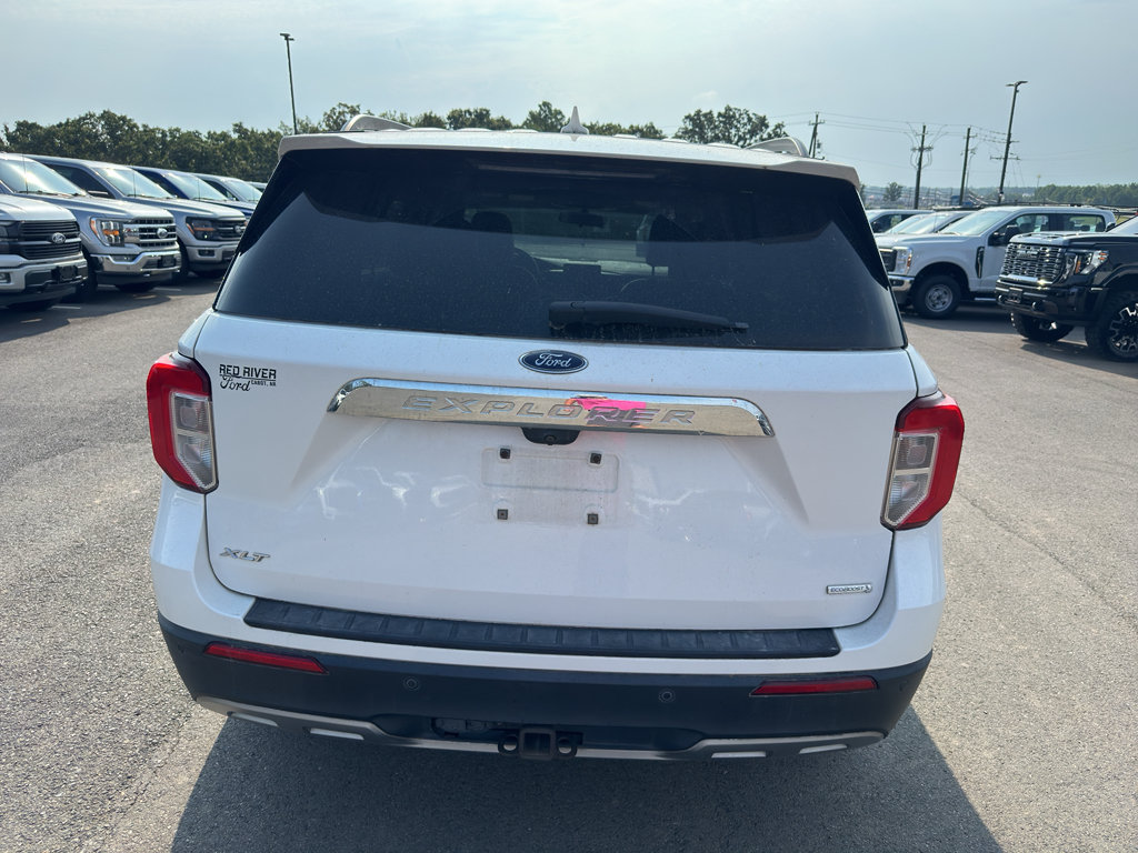 Certified 2020 Ford Explorer XLT w/ Equipment Group 202A RWD image 6