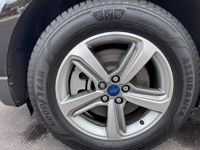 Certified 2022 Ford Edge SEL w/ Convenience Package AWD/4WD image 9