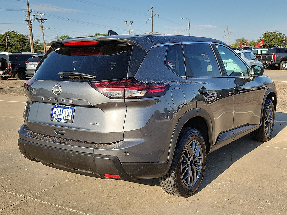Used 2024 Nissan Rogue S AWD/4WD image 4