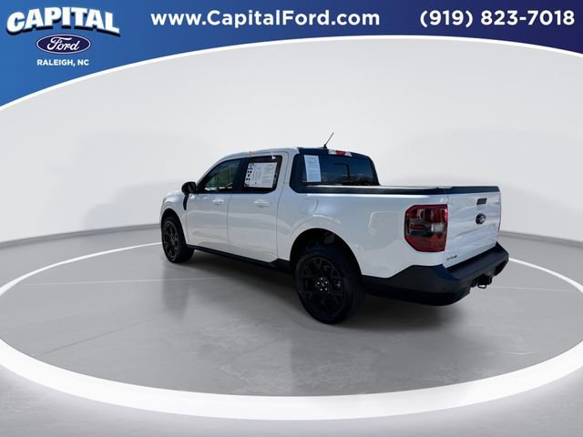 Certified 2025 Ford Maverick Lariat w/ Black Appearance Package image 4