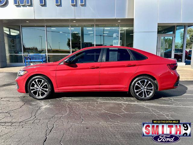 Used 2024 Volkswagen Jetta Sport FWD image 8