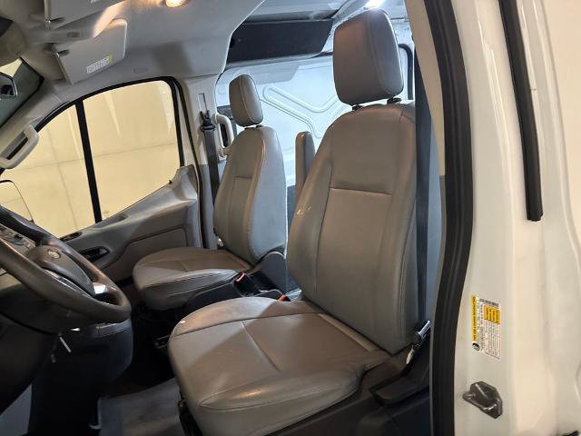 Certified 2019 Ford Transit 150 130 Low Roof RWD image 13