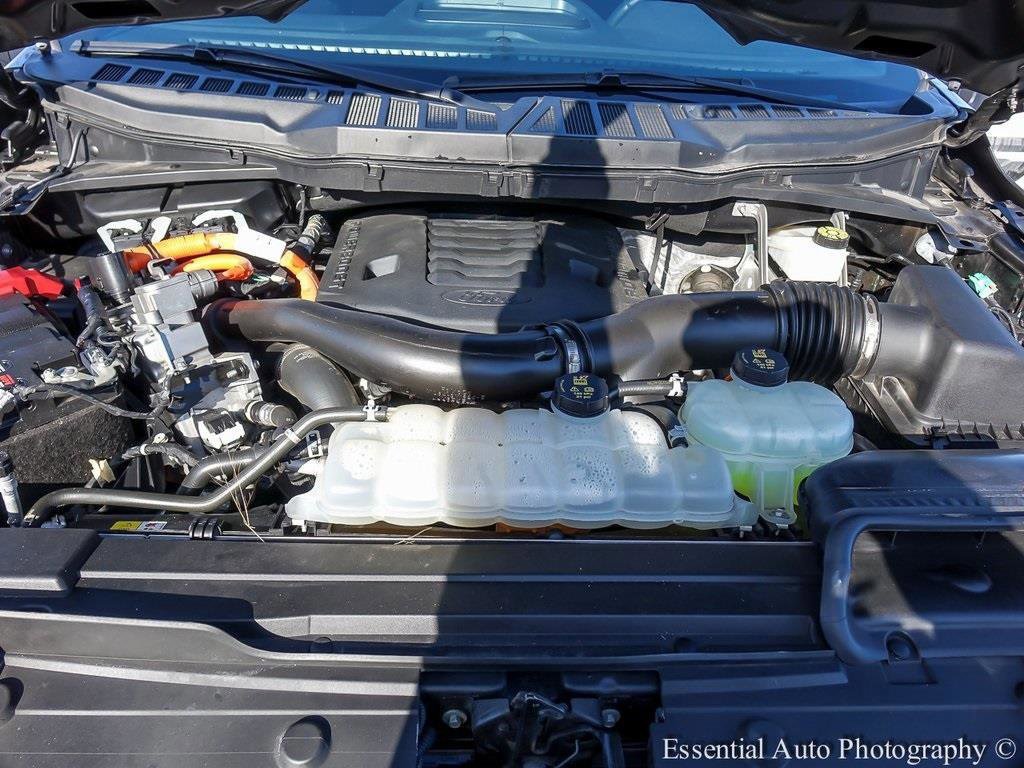 Certified 2022 Ford F150 XLT w/ Equipment Group 302A High image 27