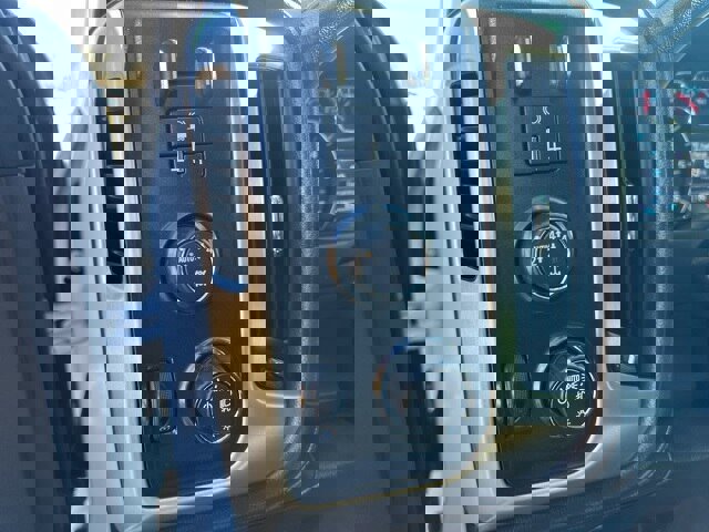 Used 2018 GMC Sierra 1500 SLT image 12