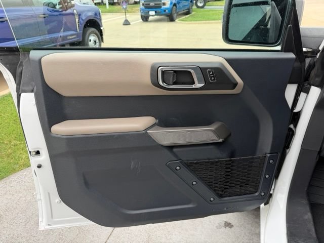 Certified 2023 Ford Bronco Wildtrak AWD/4WD image 8