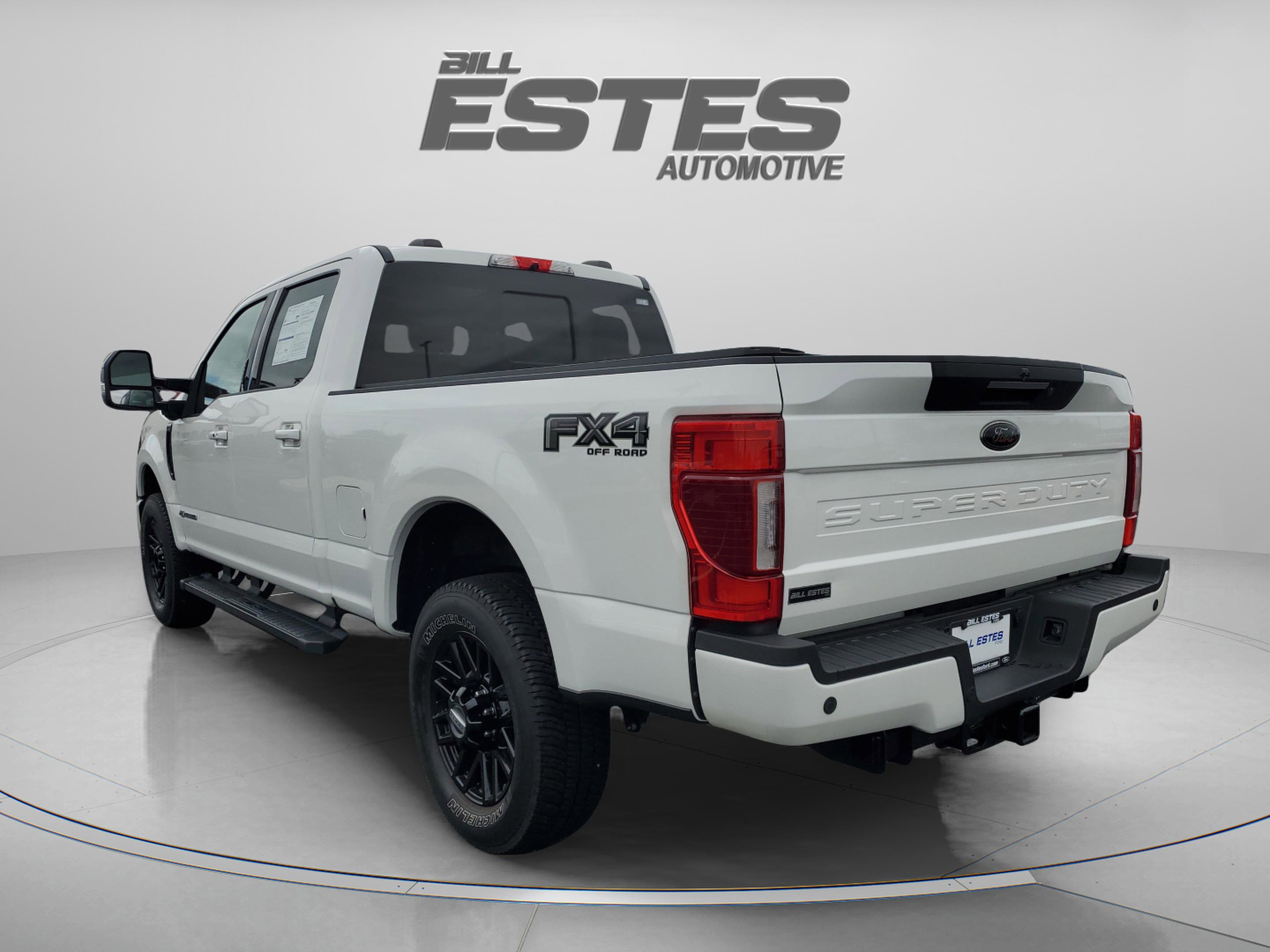 Certified 2022 Ford F350 Lariat w/ Black Appearance Package AWD/4WD image 2
