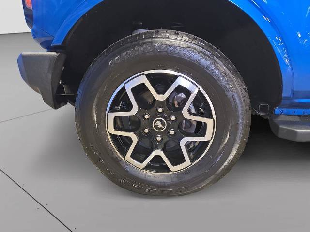 Certified 2022 Ford Bronco Outer Banks AWD/4WD image 8