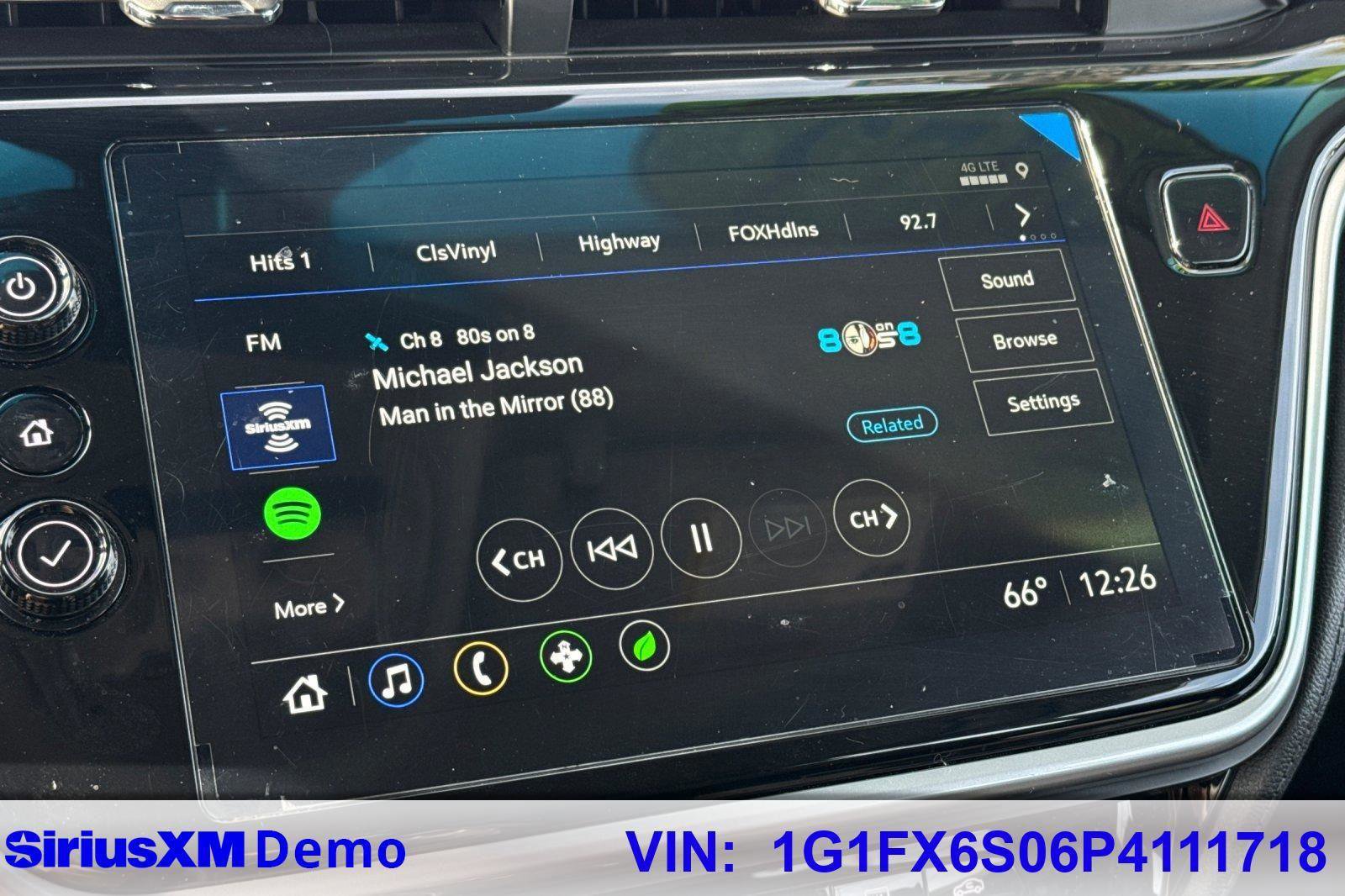 Used 2023 Chevrolet Bolt LT image 35