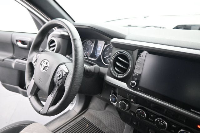 Used 2023 Toyota Tacoma TRD Off-Road AWD/4WD image 18