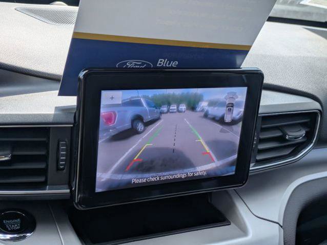 Certified 2023 Ford Explorer XLT w/ Equipment Group 202A image 22