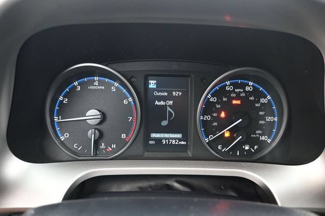 Used 2017 Toyota RAV4 XLE FWD image 19