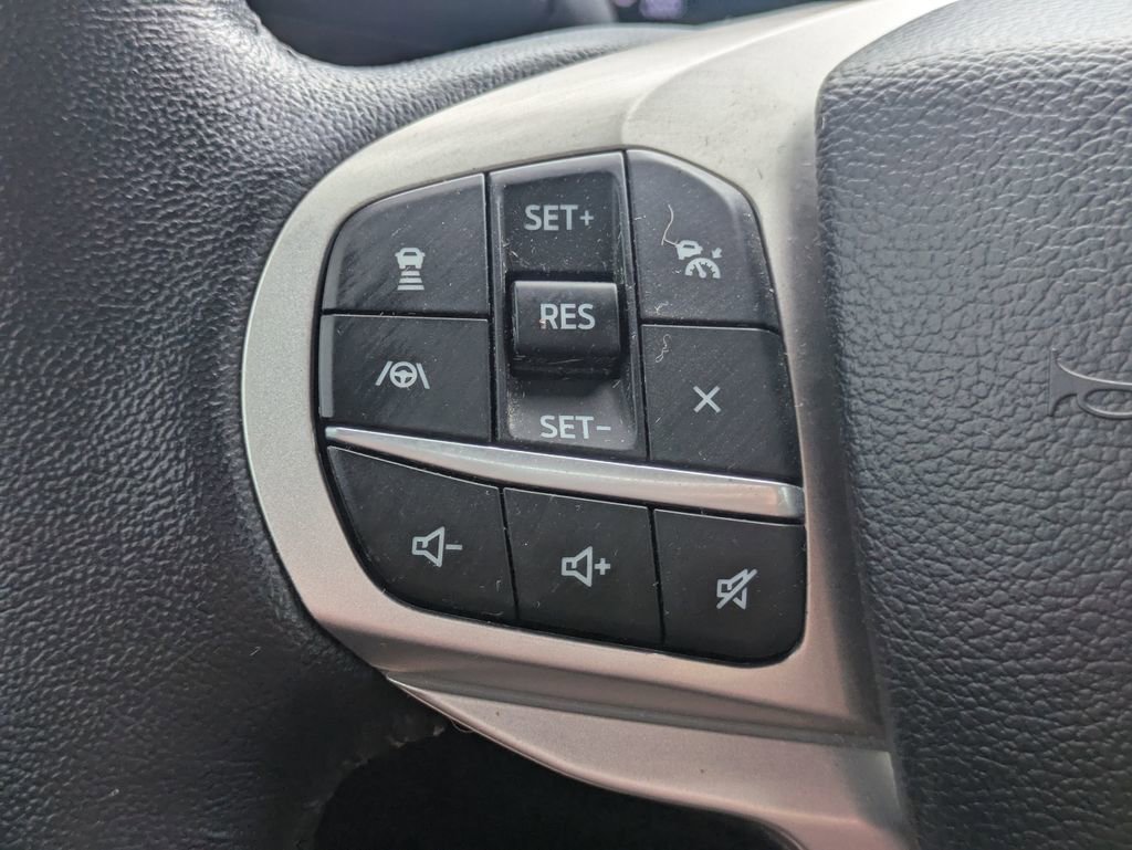 Certified 2023 Ford Explorer XLT w/ Equipment Group 202A AWD/4WD image 26
