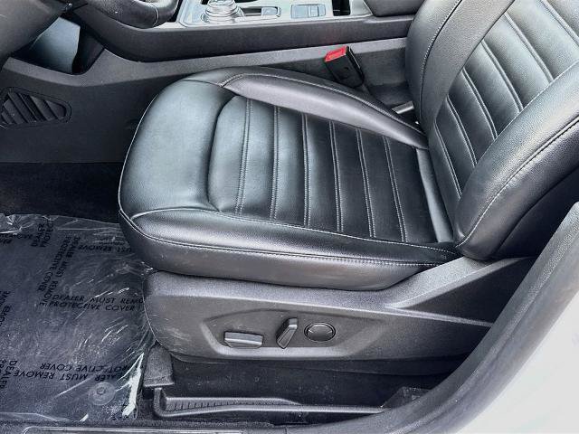 Certified 2023 Ford Edge SEL w/ Convenience Package AWD/4WD image 16