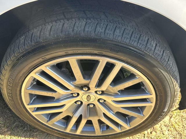 Certified 2024 Ford Expedition Platinum image 21