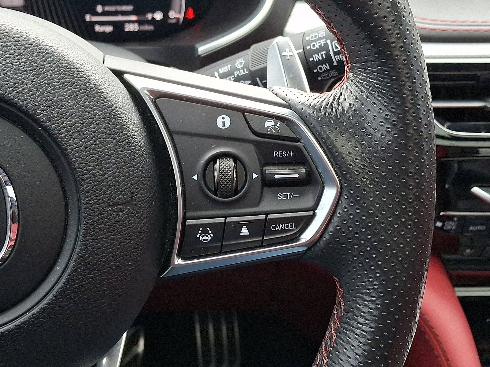 Used 2023 Acura MDX A-Spec image 26