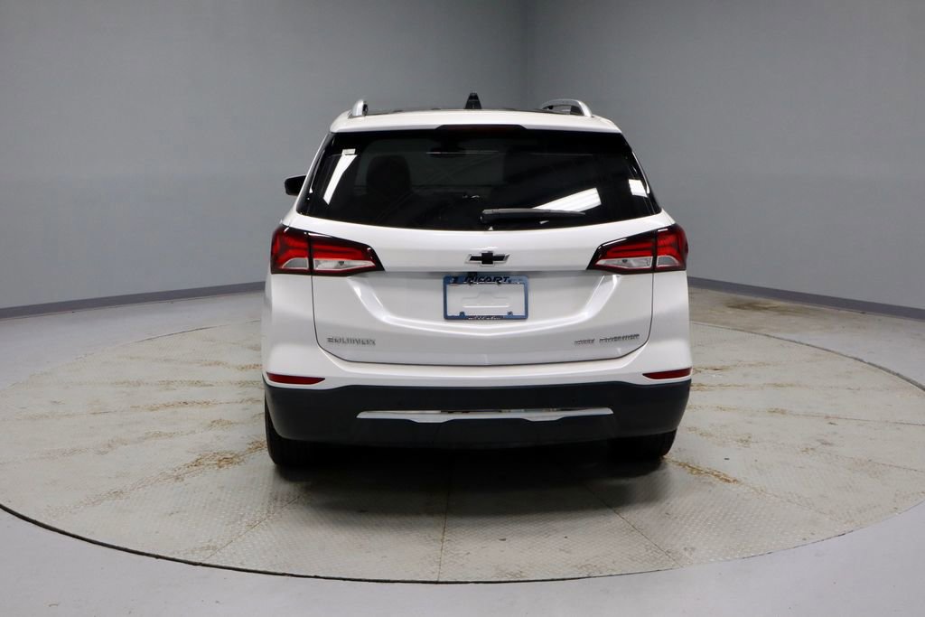 Used 2022 Chevrolet Equinox Premier AWD/4WD image 4