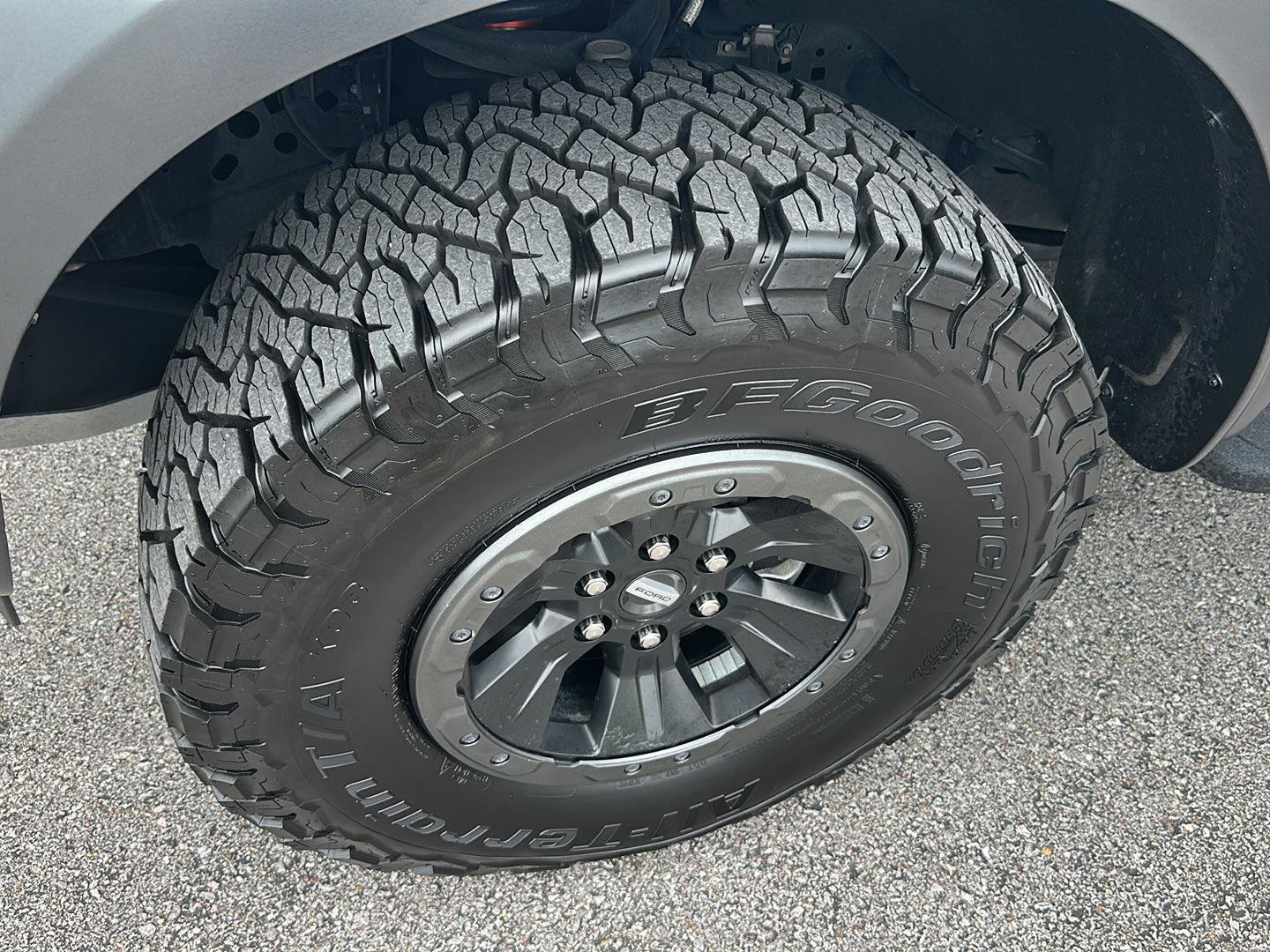 Certified 2022 Ford F150 Raptor w/ Equipment Group 801A High AWD/4WD image 9