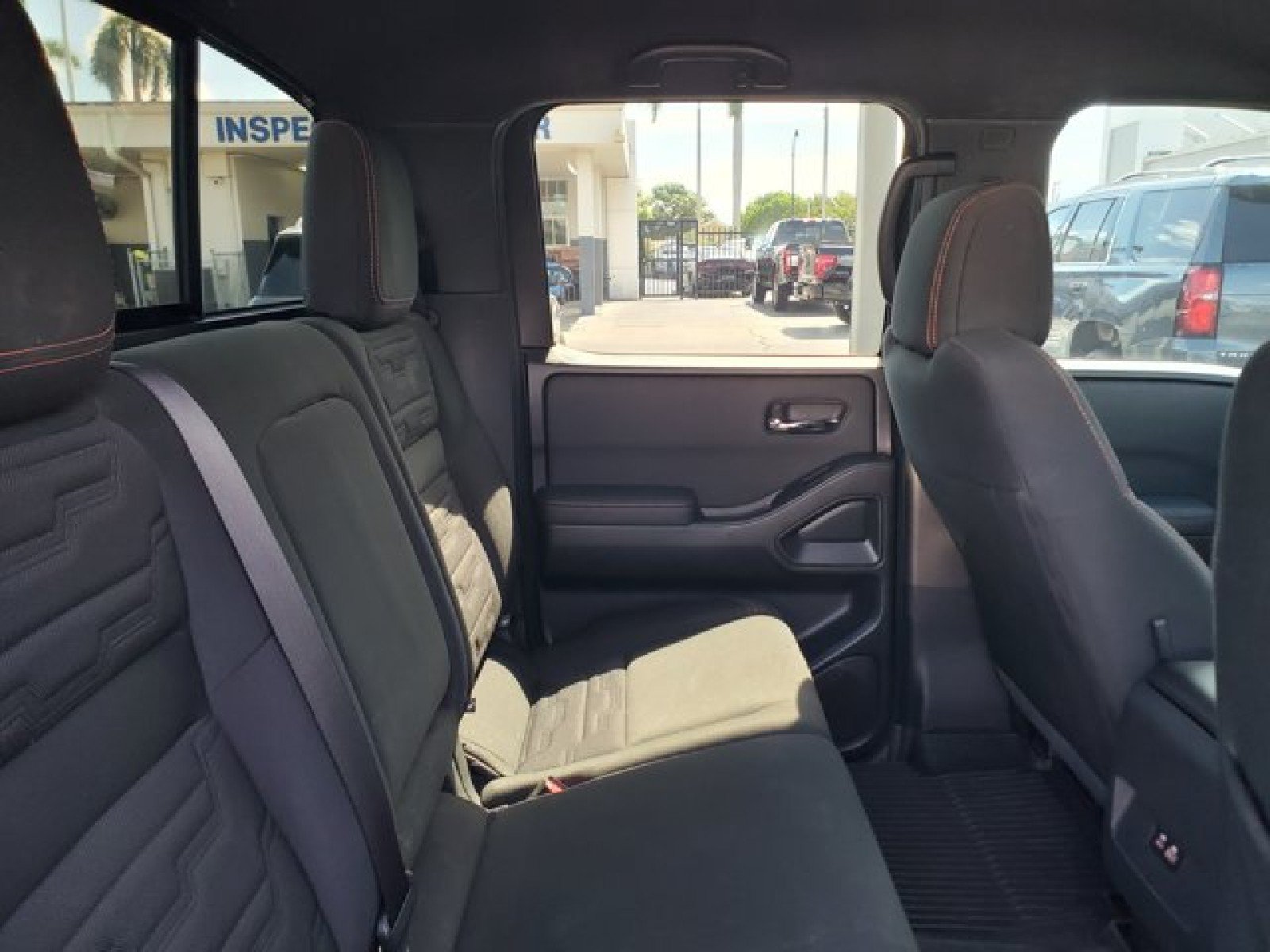 Used 2024 Nissan Frontier PRO-4X w/ Off-Road Protection Package AWD/4WD image 31