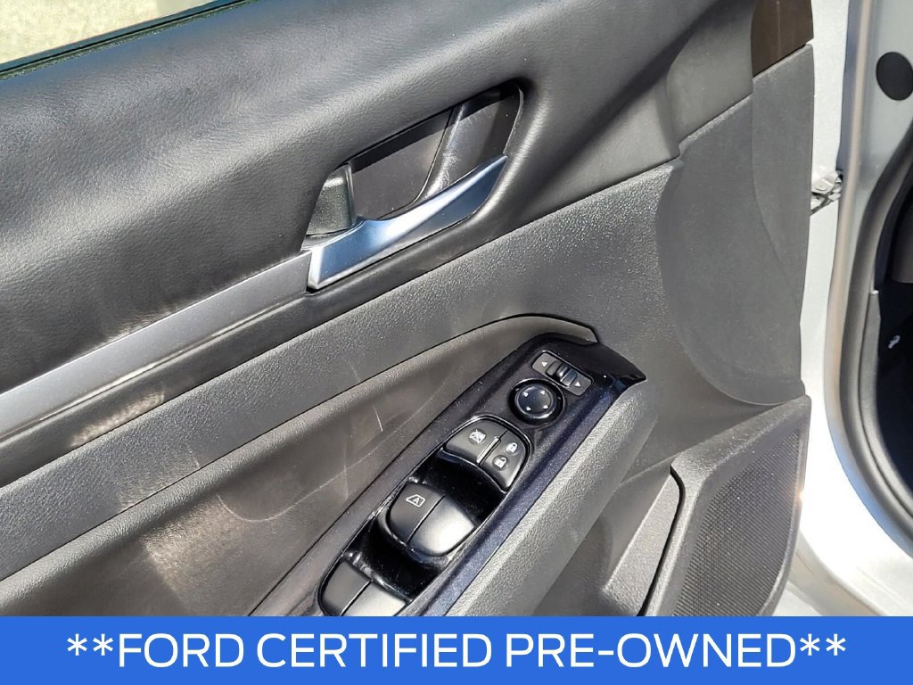 Used 2023 Nissan Altima 2.5 SV FWD image 17