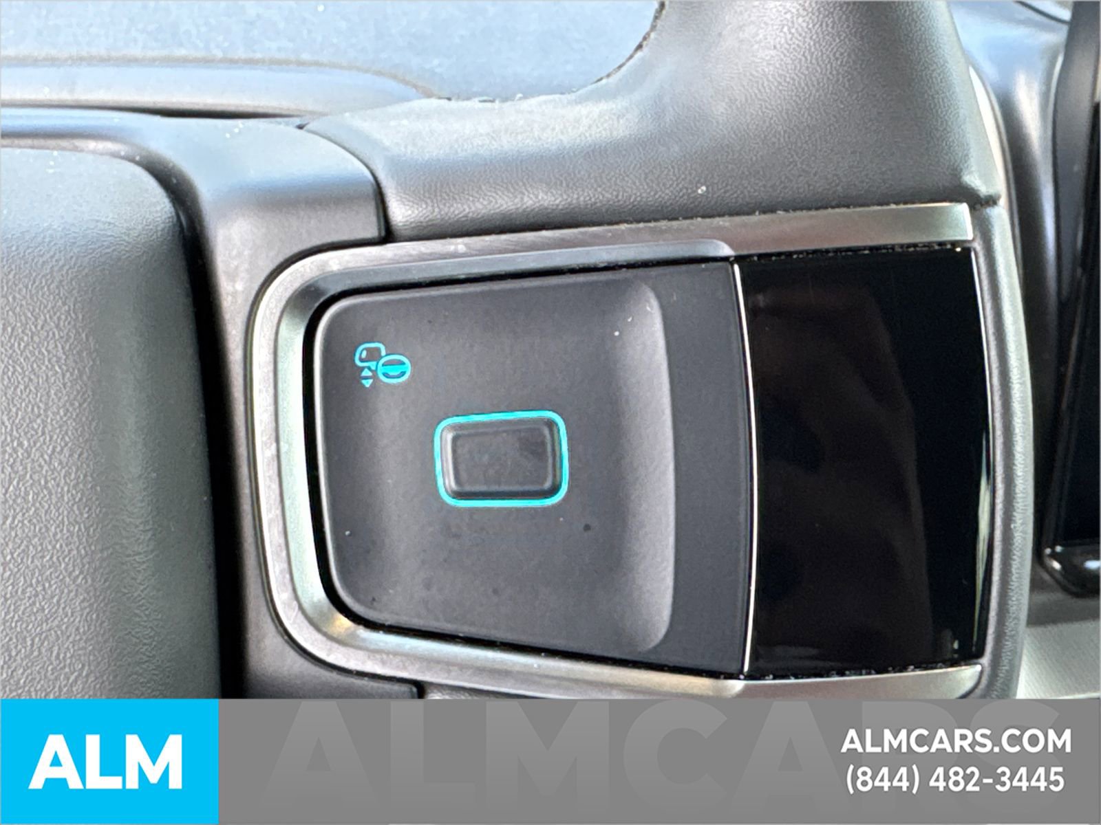 Certified 2025 Ford Expedition Active image 33