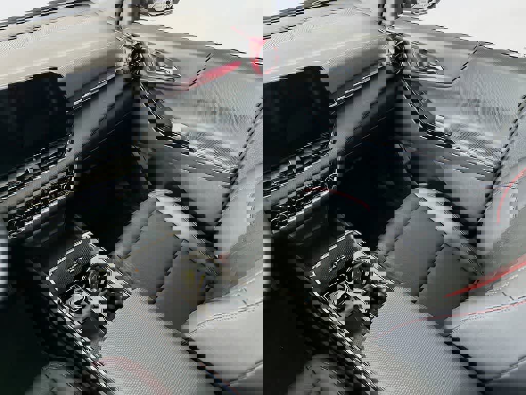 Used 2025 Chevrolet Equinox RS w/ Safety and Technology Package image 14