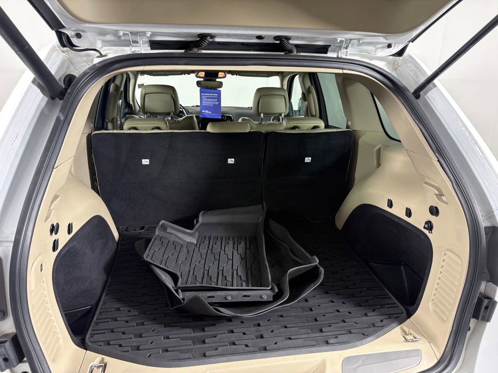 Used 2019 Jeep Grand Cherokee Limited AWD/4WD image 28