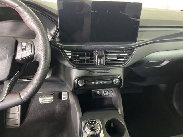 Certified 2024 Ford Escape ST-Line w/ Tech Pack #1 image 23