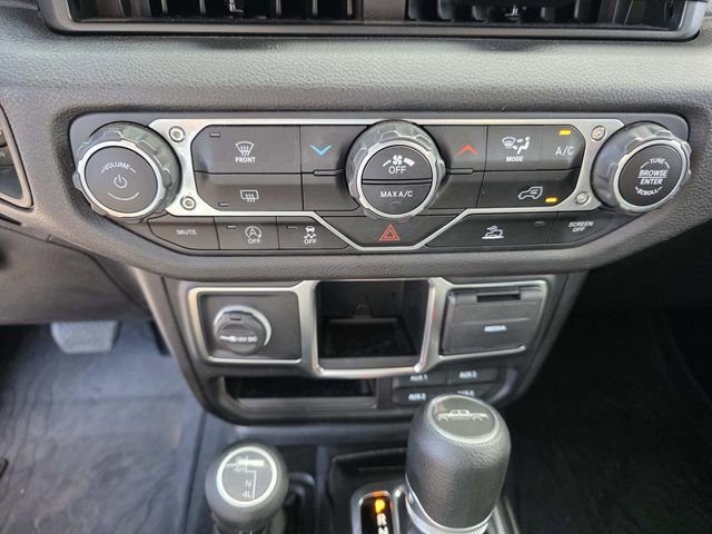 Used 2024 Jeep Gladiator Sport AWD/4WD image 15