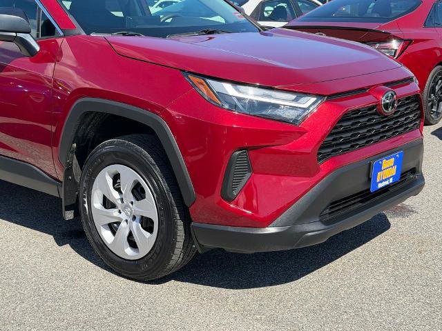 Used 2023 Toyota RAV4 LE AWD/4WD image 19