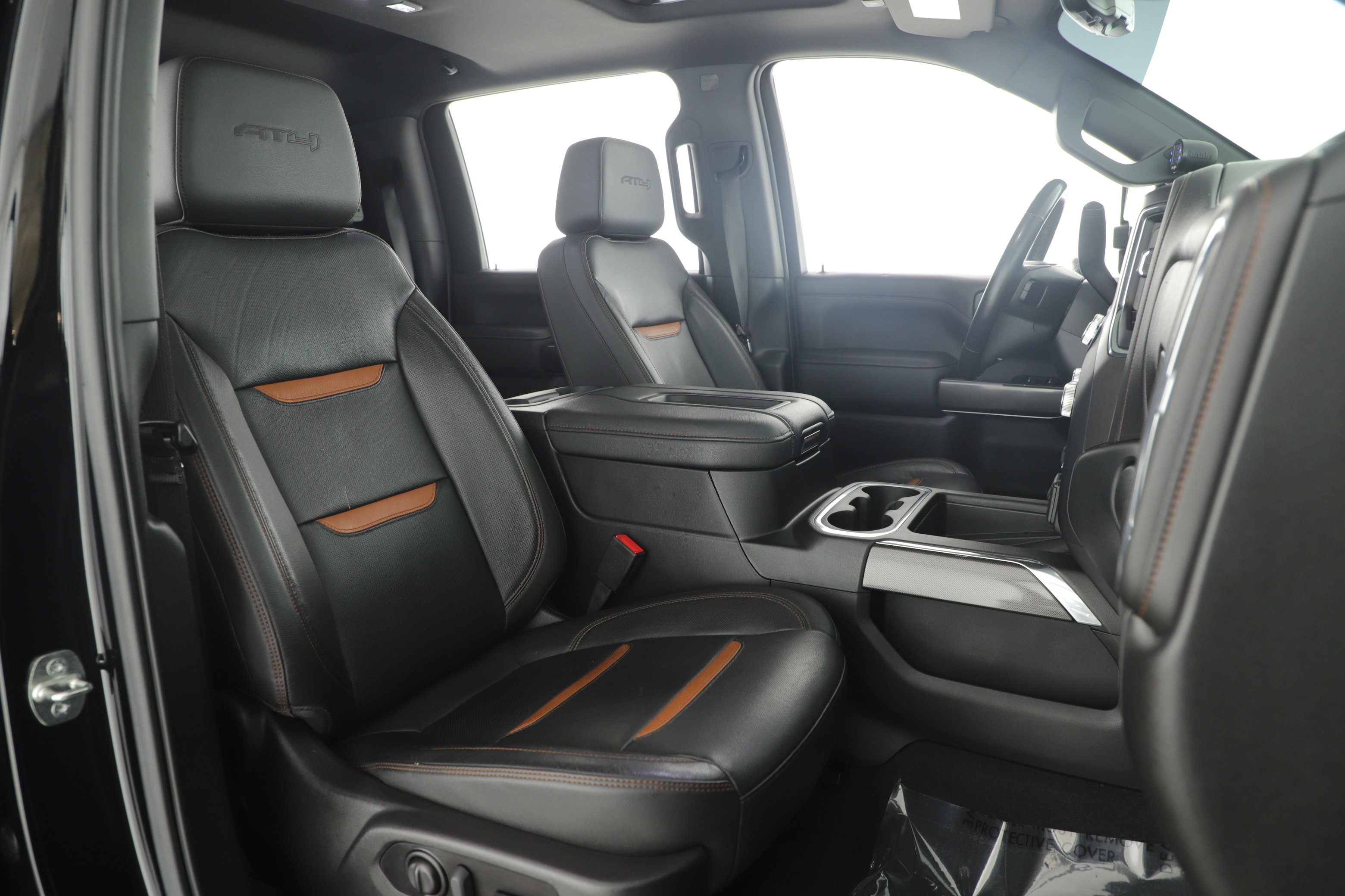 Used 2022 GMC Sierra 2500 AT4 w/ AT4 Premium Plus Package image 24