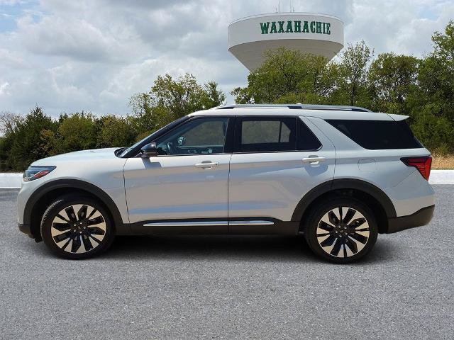 Certified 2025 Ford Explorer Platinum w/ LUX Leather Package AWD/4WD image 3