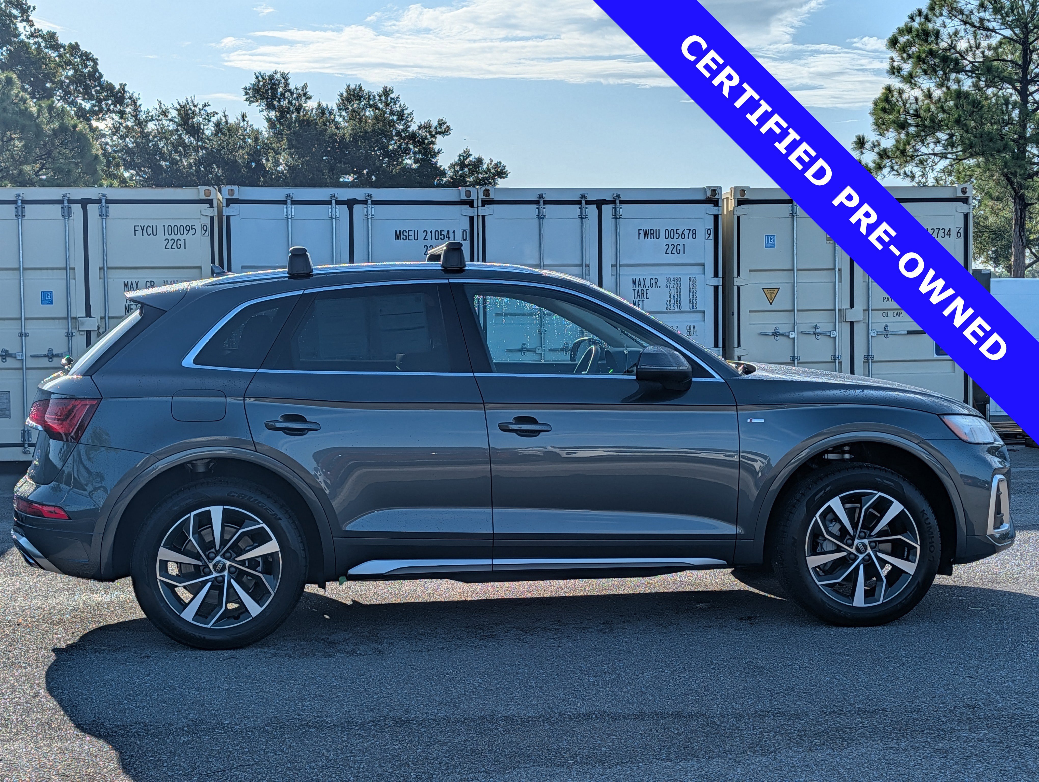 Used 2024 Audi Q5 2.0T Premium w/ Convenience Package AWD/4WD video 3