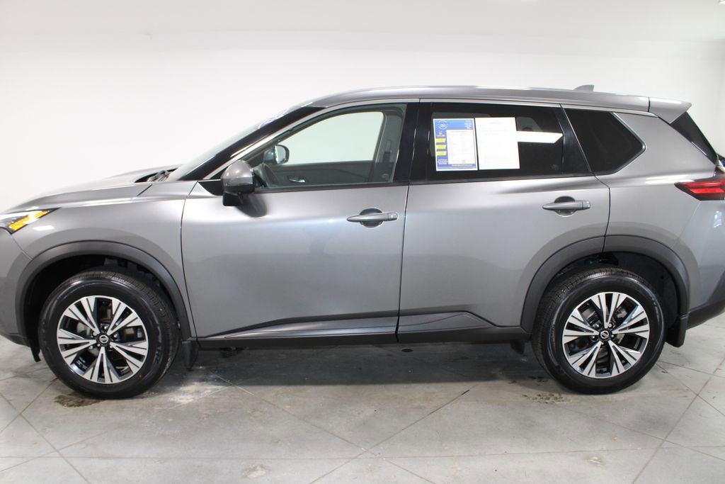 Used 2021 Nissan Rogue SV FWD image 7