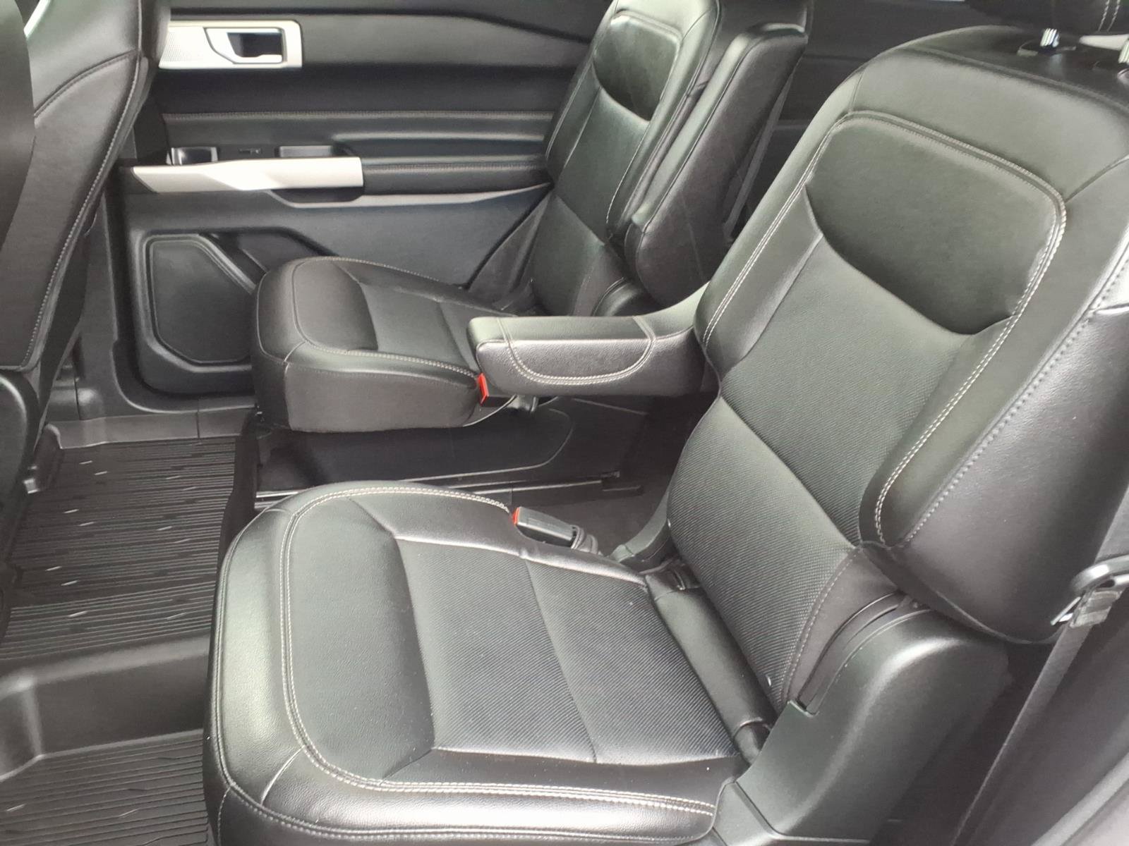 Certified 2023 Ford Explorer Limited w/ Limited Technology Package AWD/4WD image 25