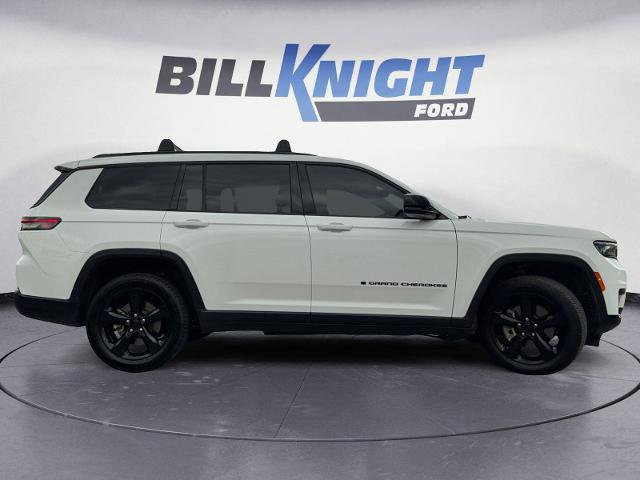 Used 2023 Jeep Grand Cherokee L Laredo AWD/4WD image 6