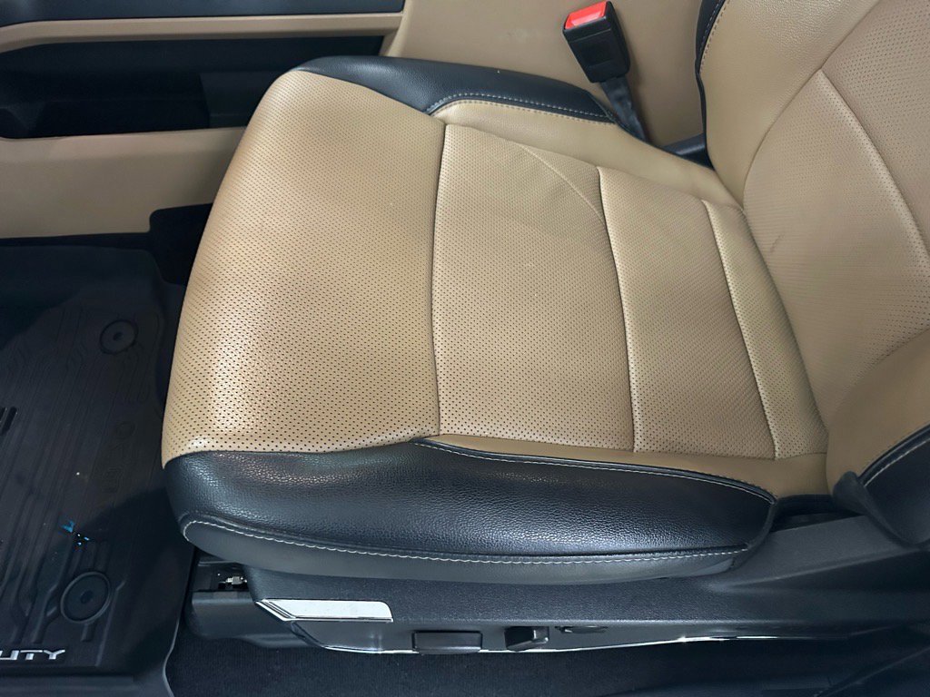 Certified 2024 Ford F250 Lariat w/ Chrome Package image 28